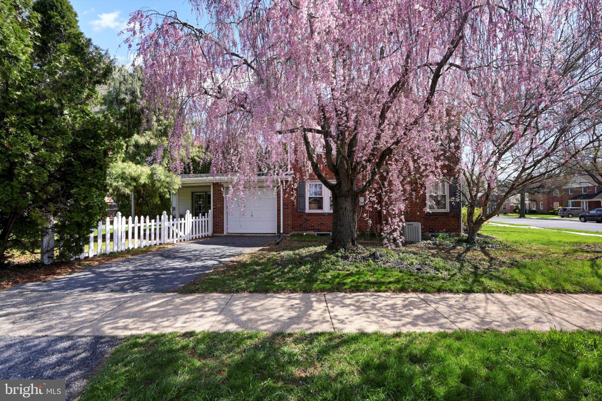 CAMP HILL BOROUGH - Residential