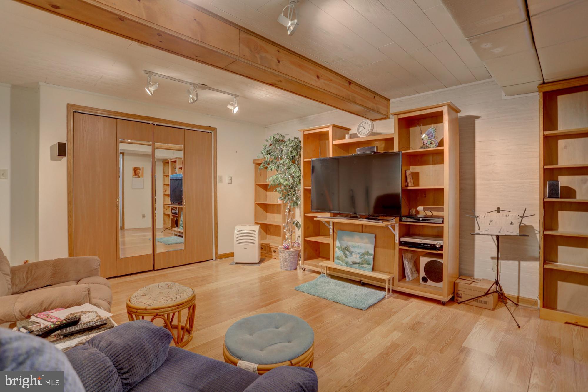 QUAIL RIDGE - Residential