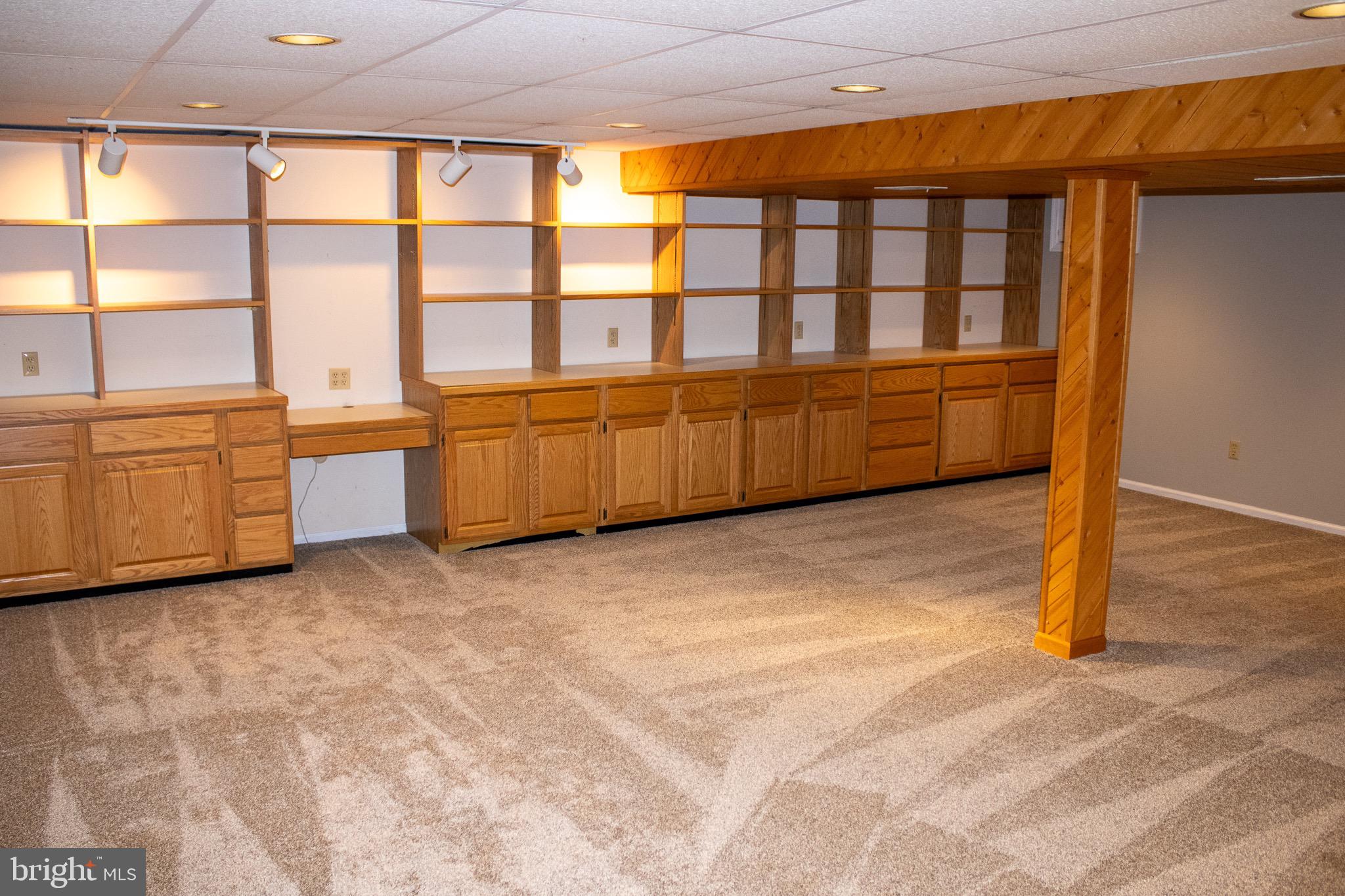 VALLEY GREENE - Residential