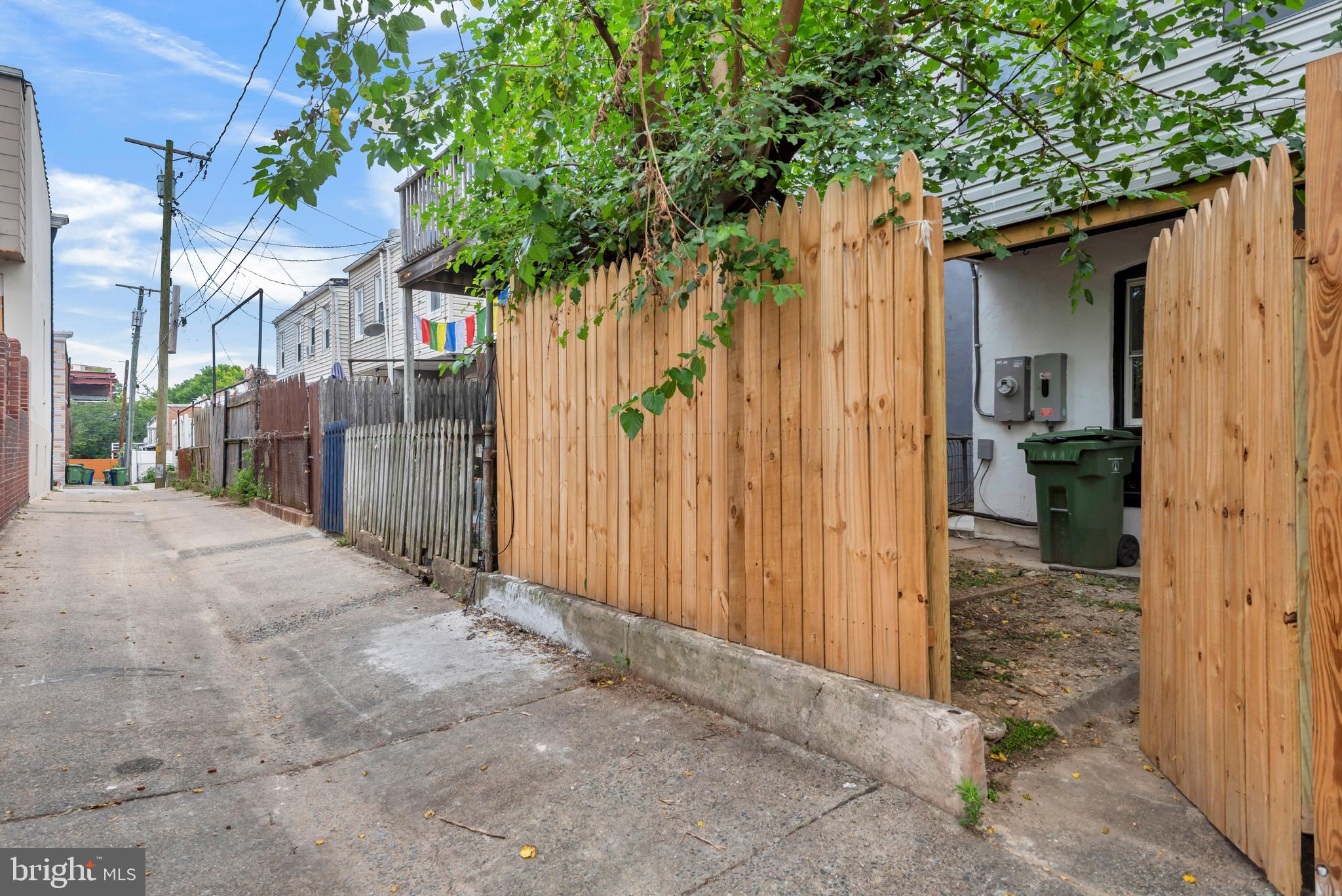 HAMPDEN HISTORIC DISTRICT - Residential