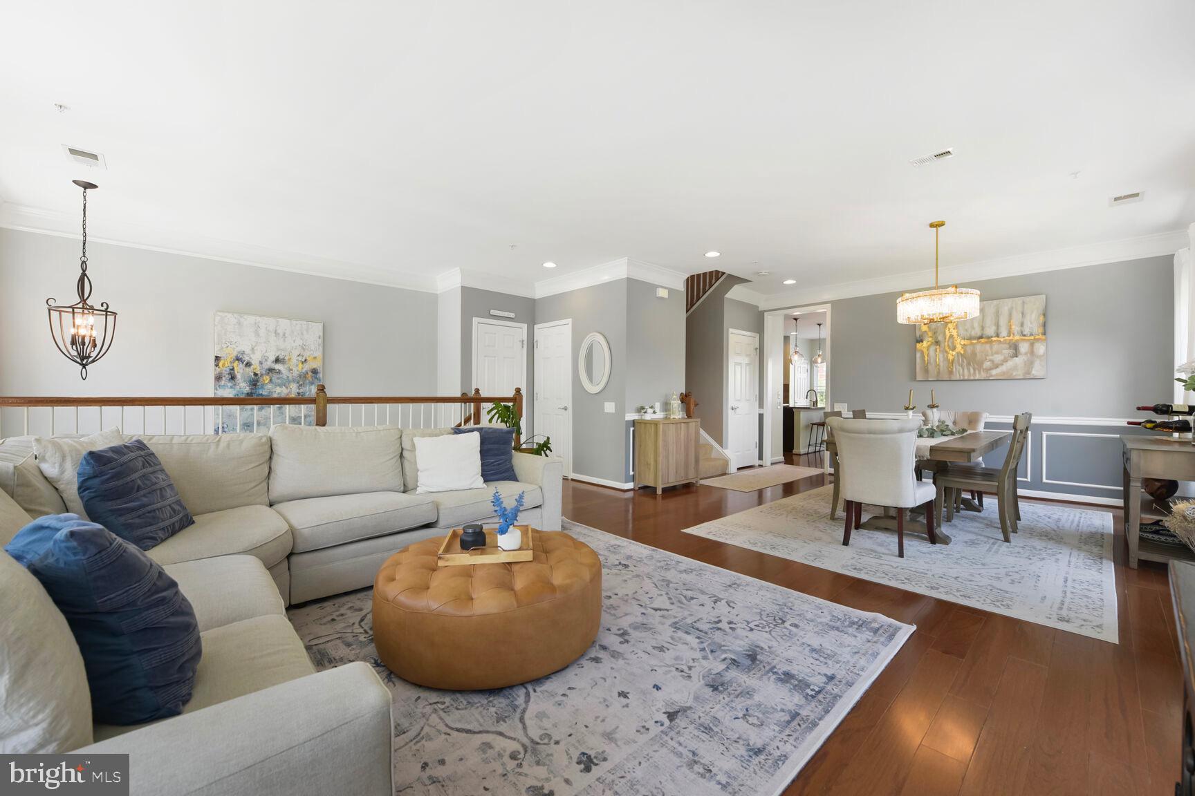 LOFTS AT METROWEST - Residential
