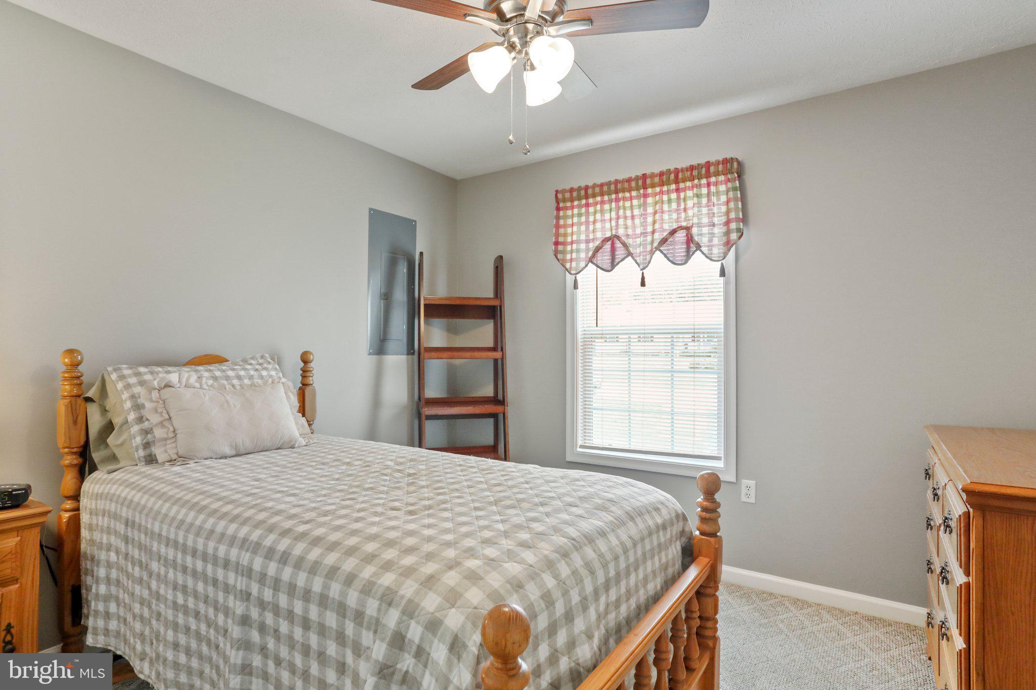 BRIAR RUN - Residential