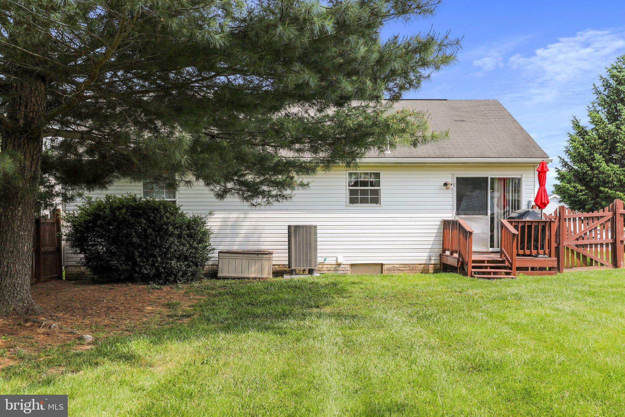 BRIAR RUN - Residential