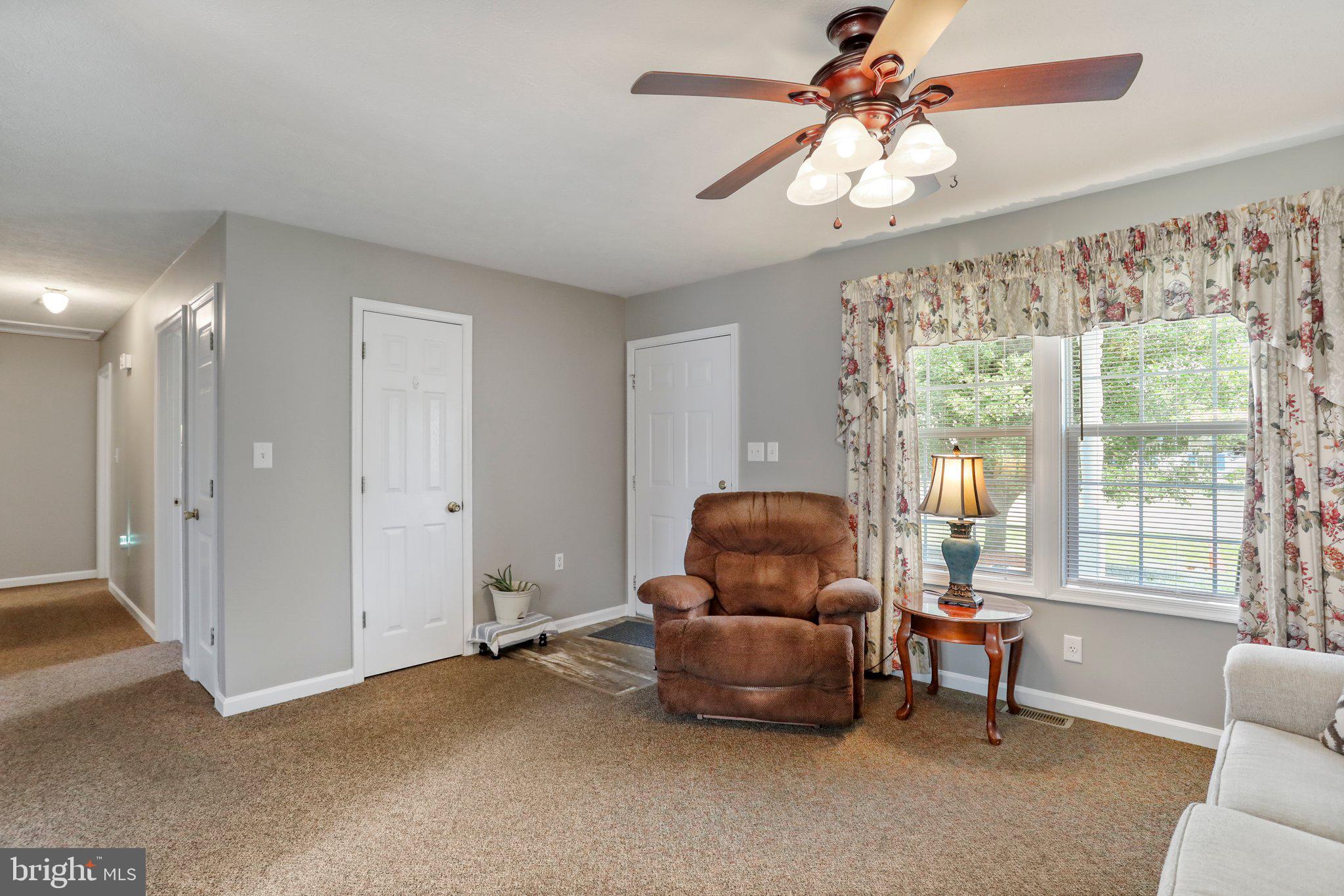 BRIAR RUN - Residential