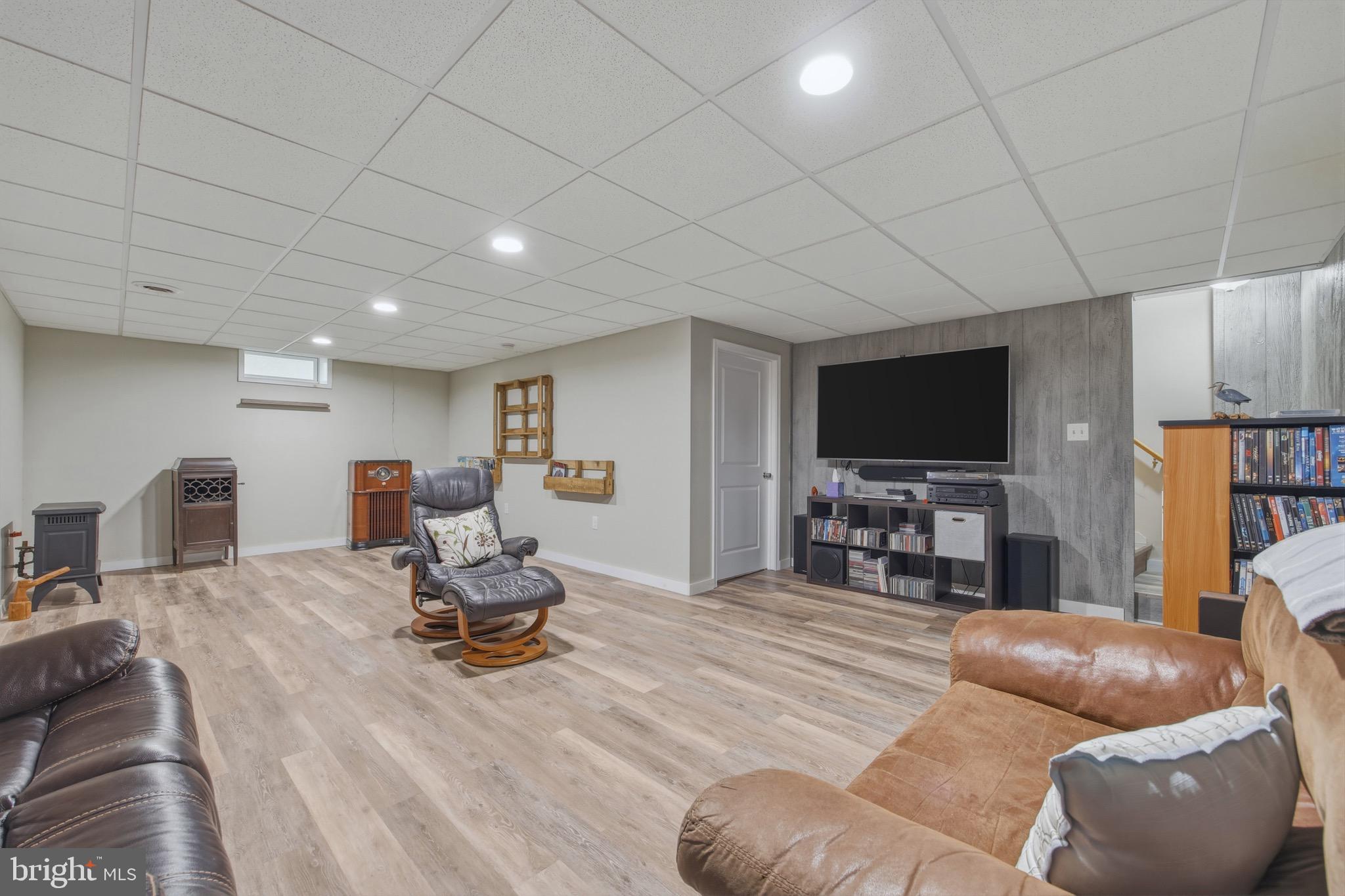 WOODLAWN ESTATES - Residential