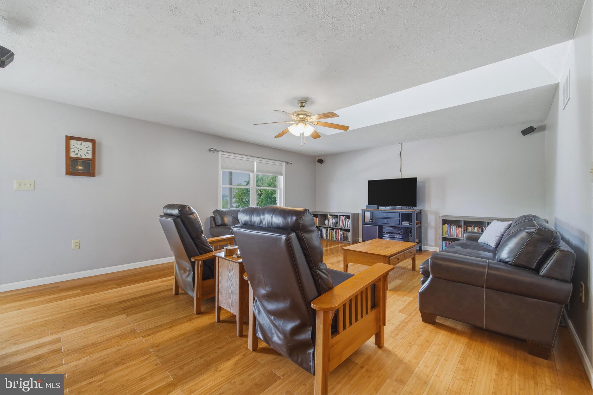 WOODLAWN ESTATES - Residential