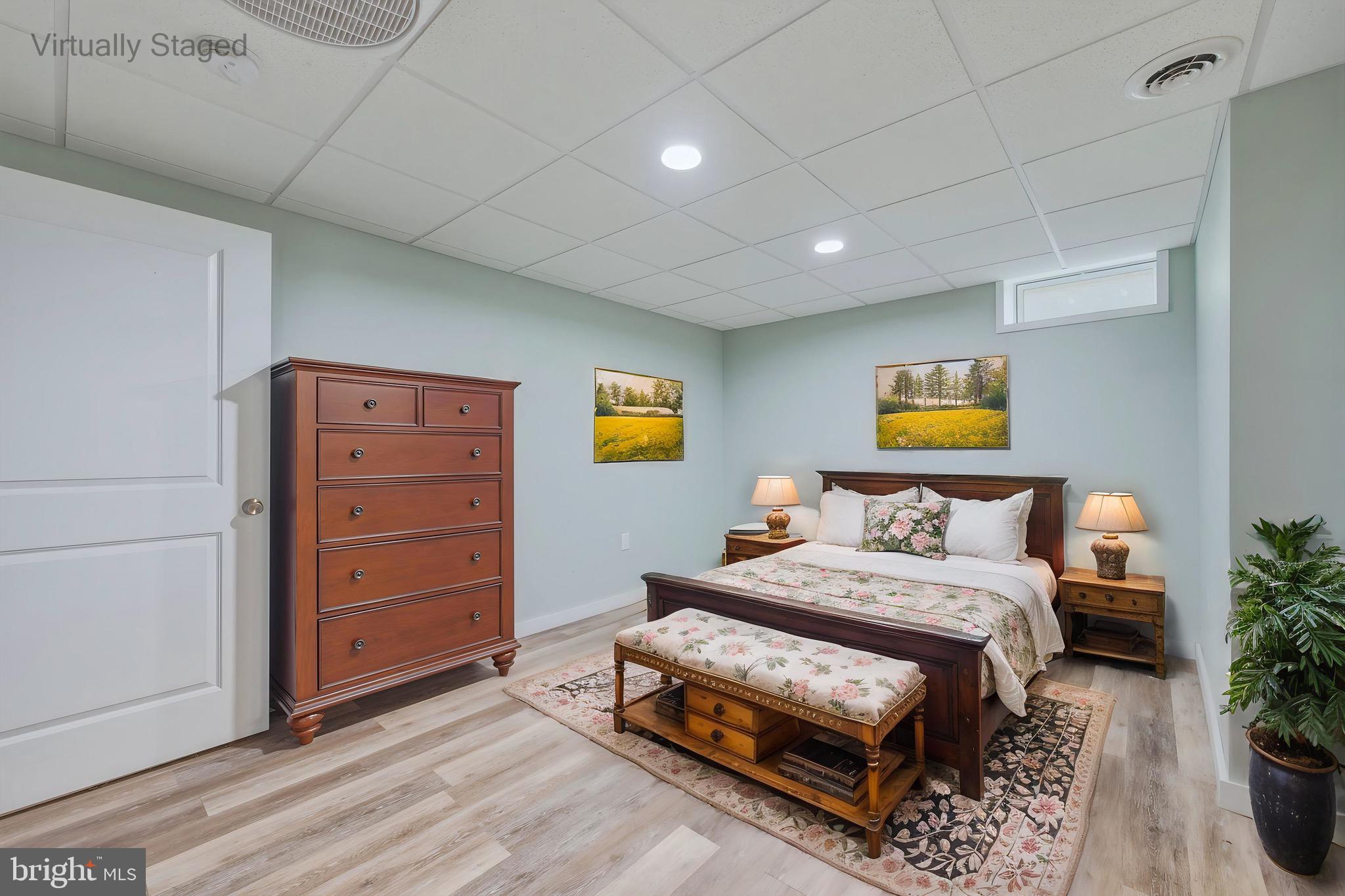 WOODLAWN ESTATES - Residential