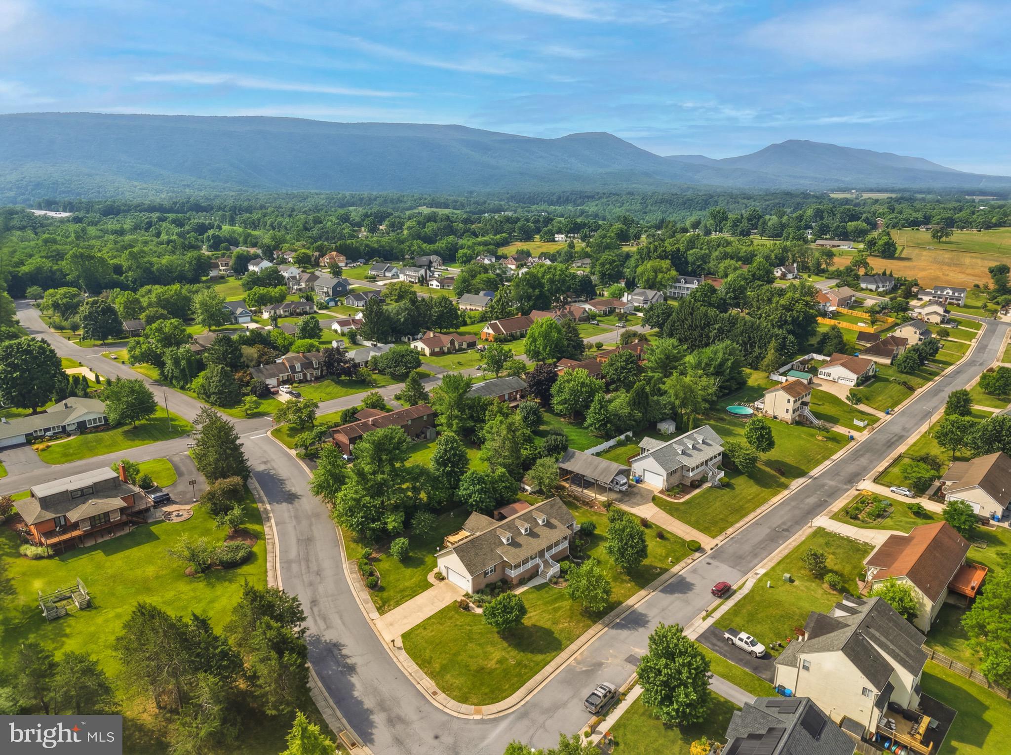 WOODLAWN ESTATES - Residential