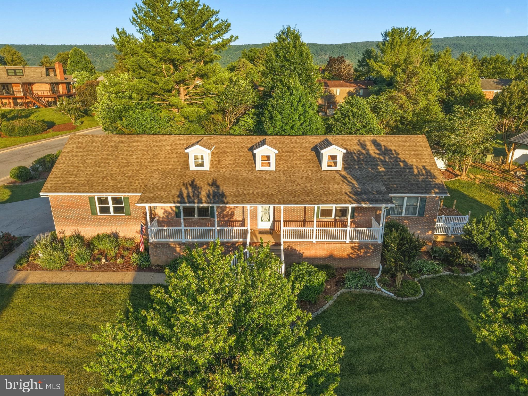 WOODLAWN ESTATES - Residential