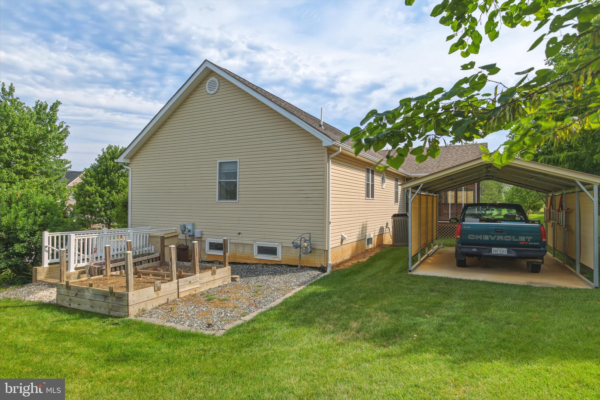 WOODLAWN ESTATES - Residential