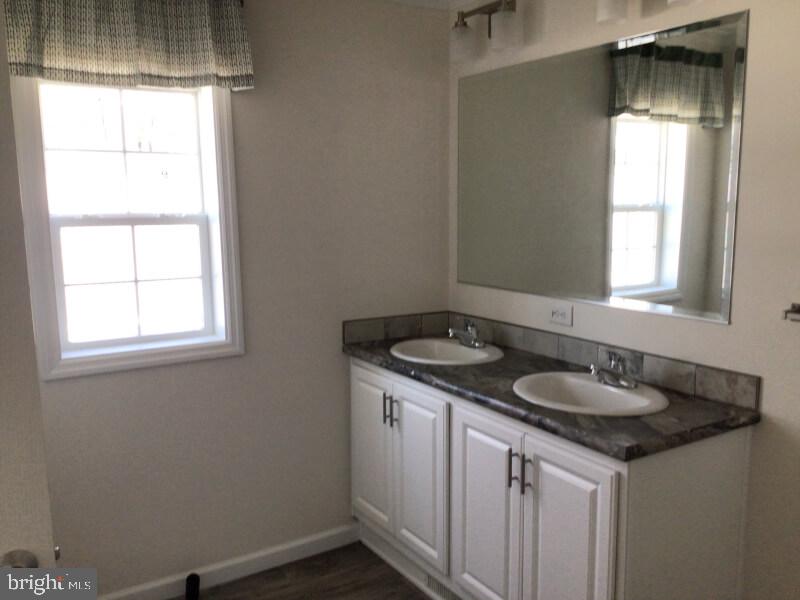 PENNWOOD CROSSING - Residential