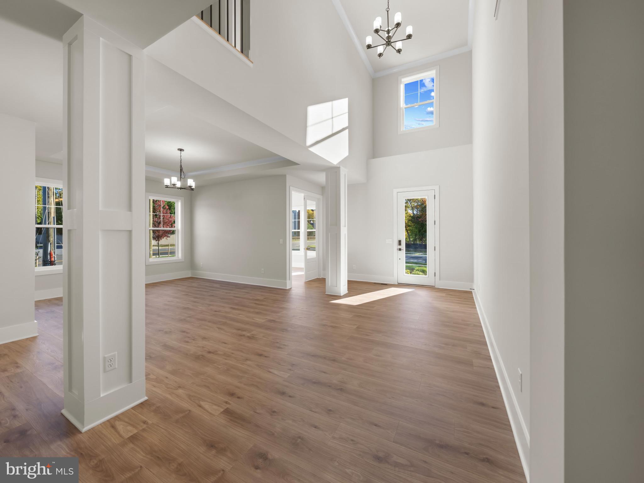 COLLINGWOOD CHASE - Residential