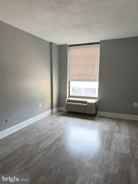 PLYMOUTH HILL - Residential