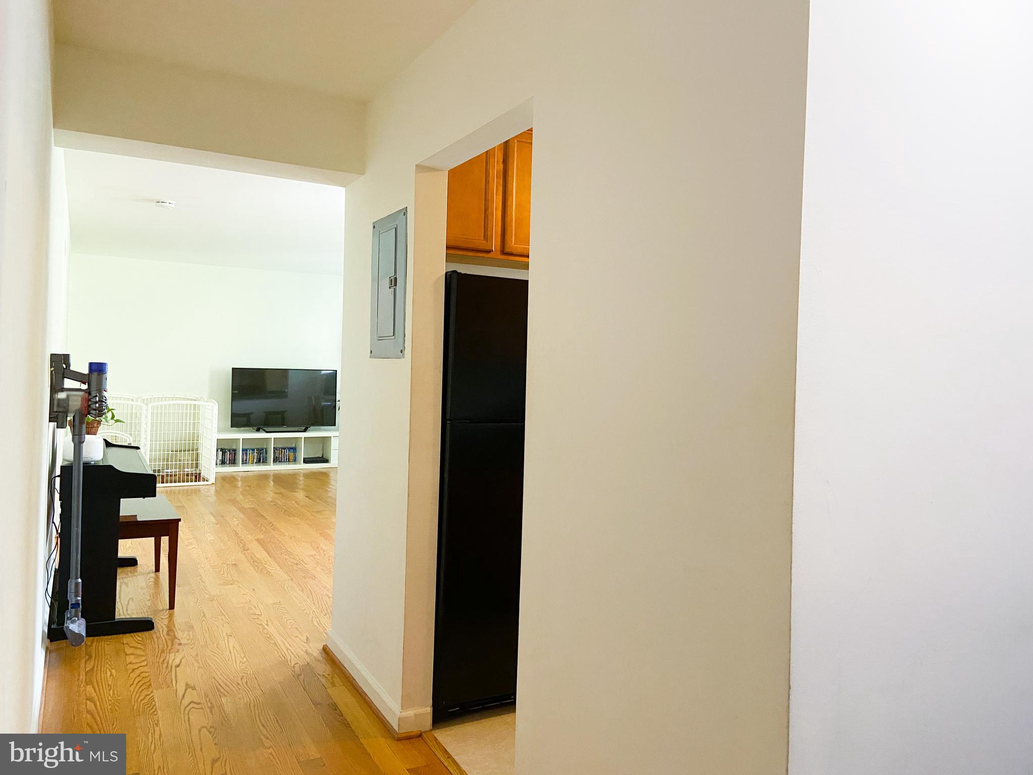 ROCK CREEK VILLAGE CONDOMINIUMS - Residential