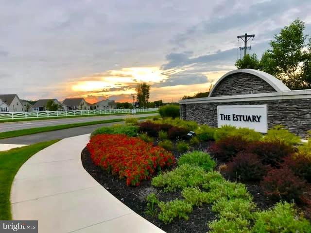 THE ESTUARY - Residential
