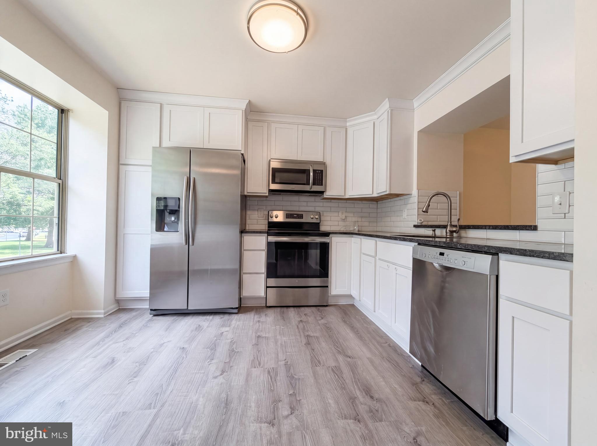 QUAIL HOLLOW - Residential