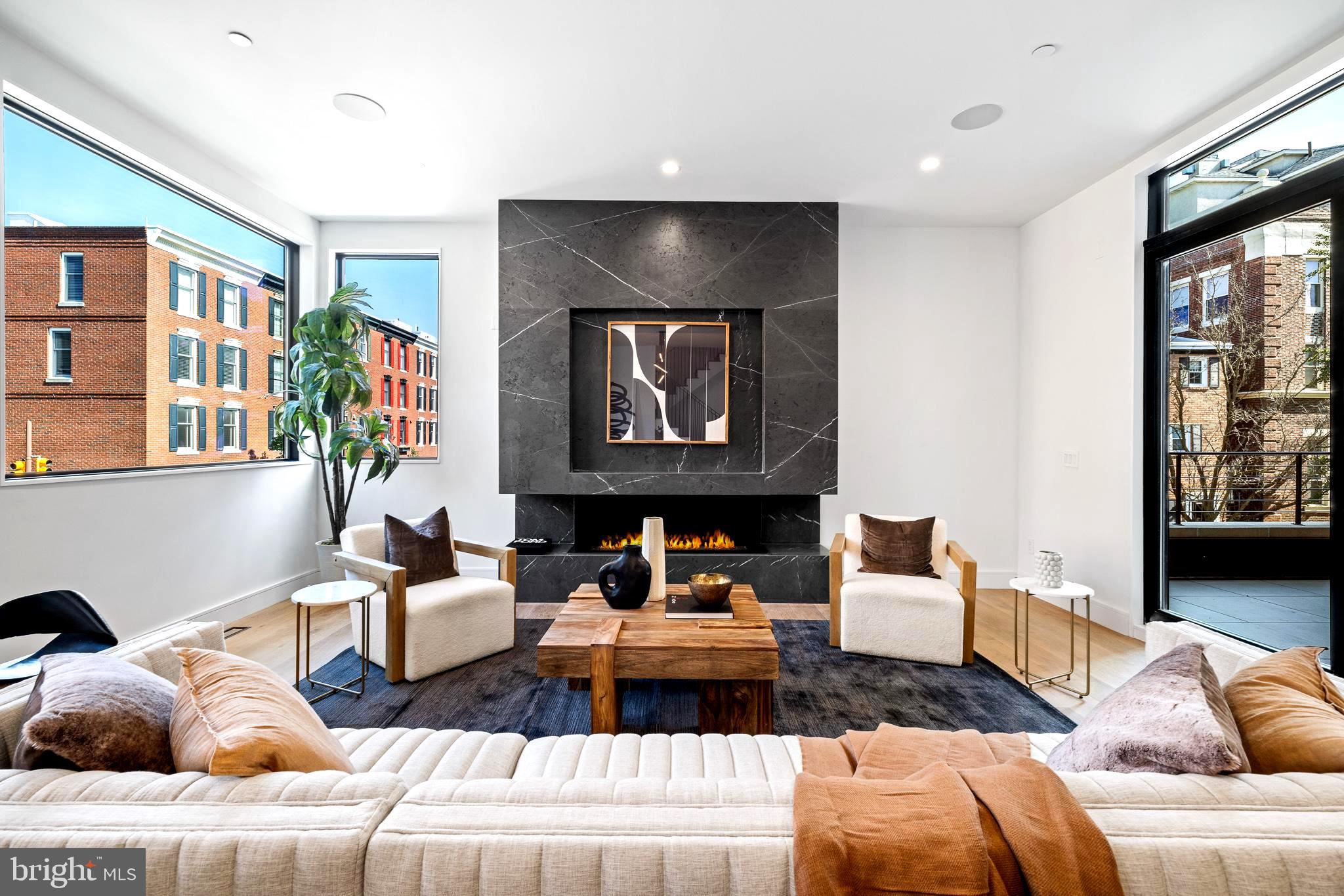 RITTENHOUSE SQUARE - Residential