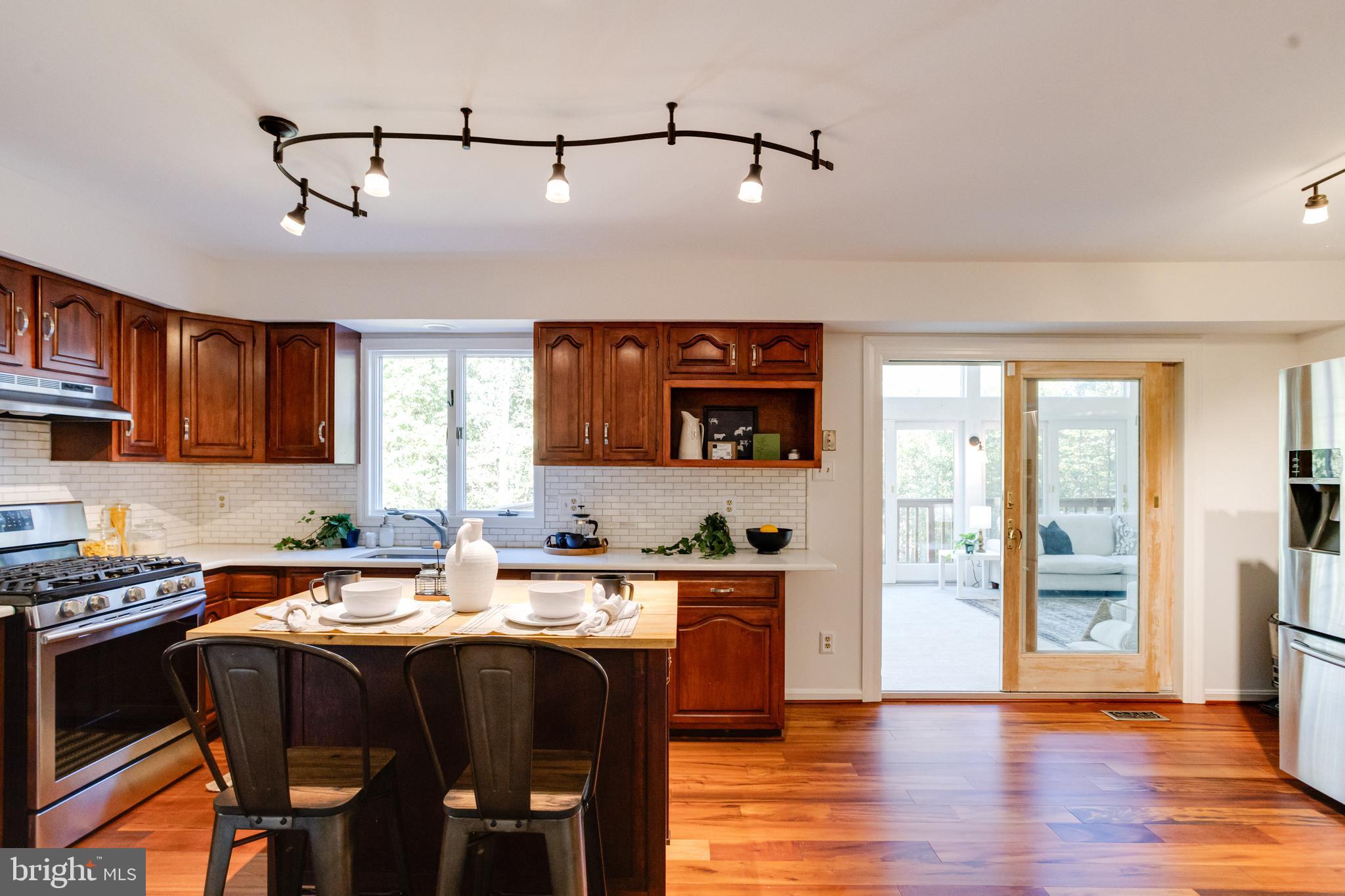FREELAND - Residential