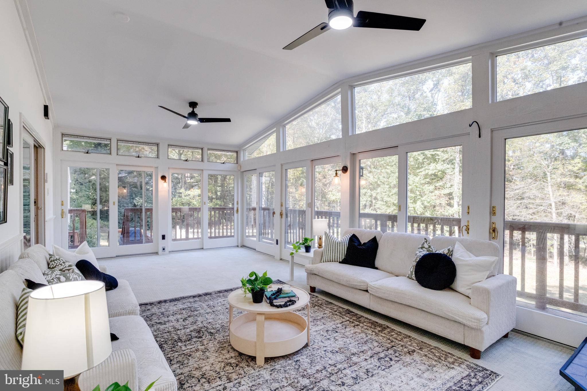 FREELAND - Residential