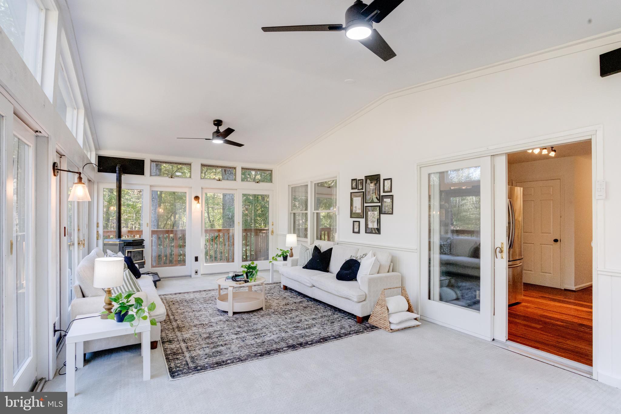 FREELAND - Residential