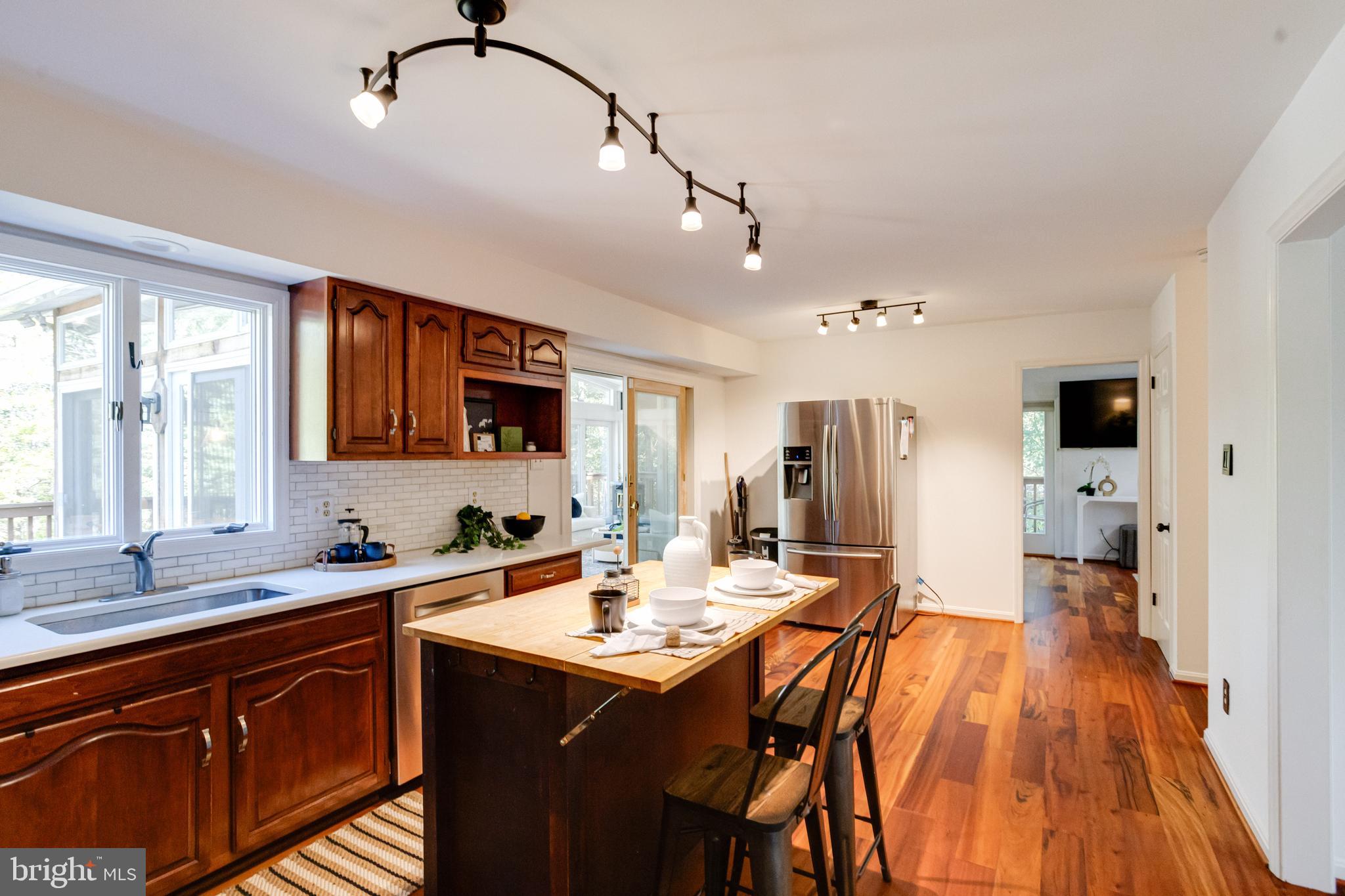 FREELAND - Residential