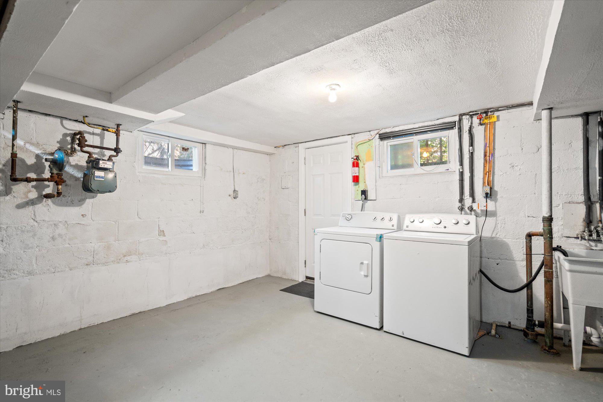 SOUTHGATE - Residential