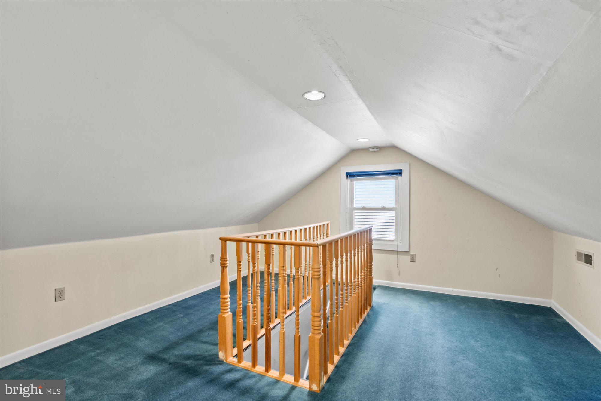 SOUTHGATE - Residential