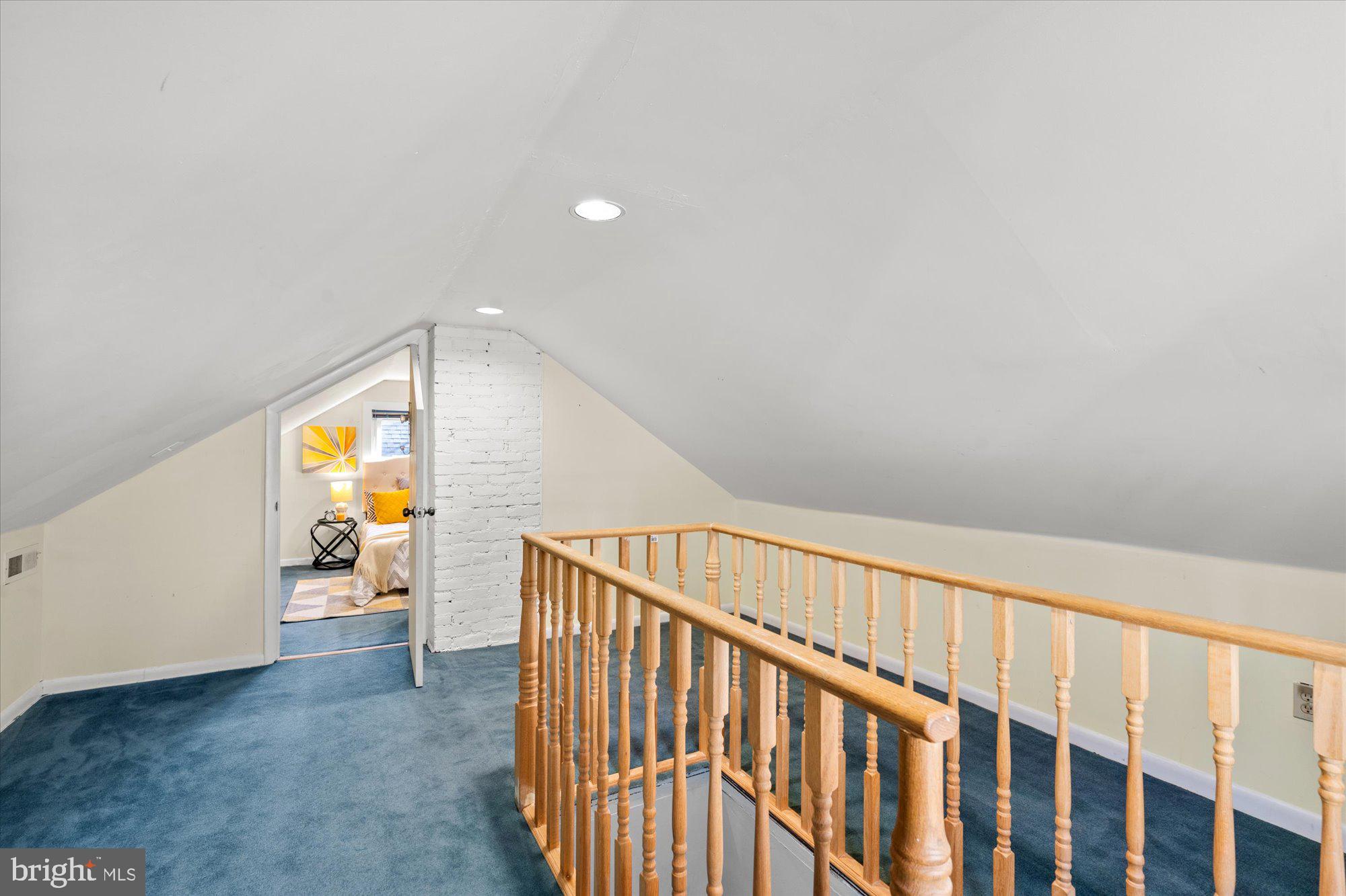 SOUTHGATE - Residential