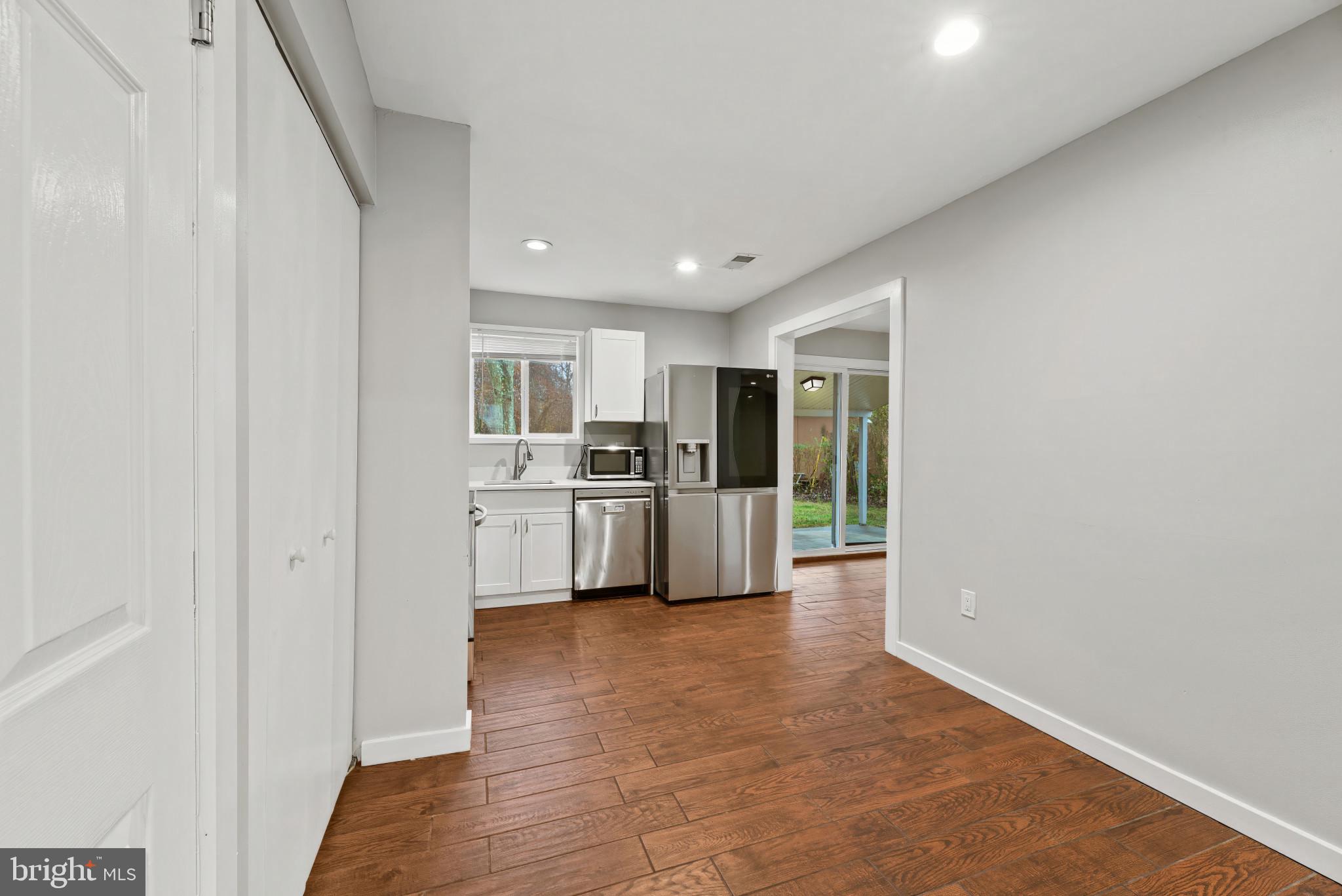 BRIGHTLEAF - Residential Lease