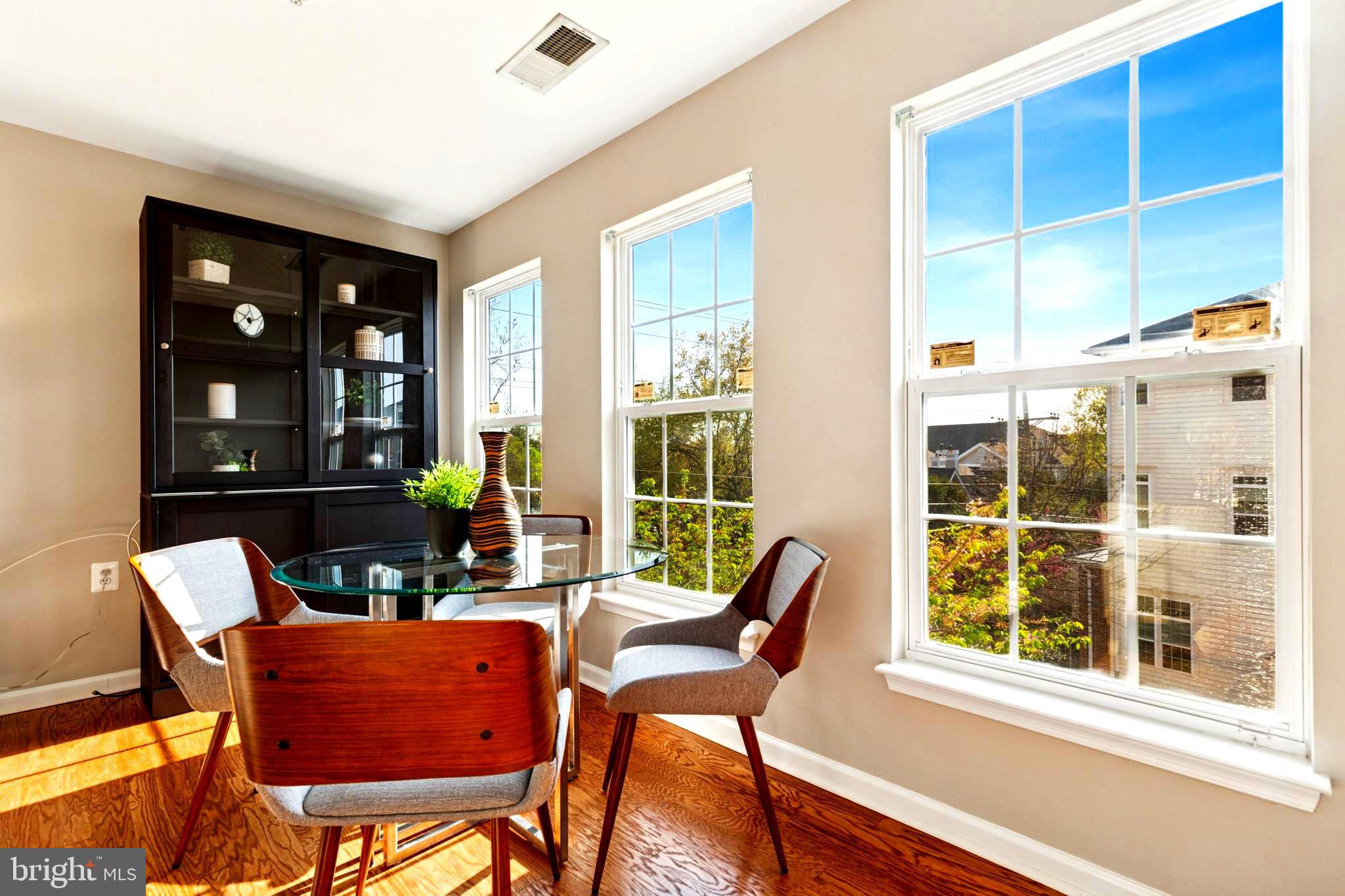 CENTREVILLE CROSSING - Residential
