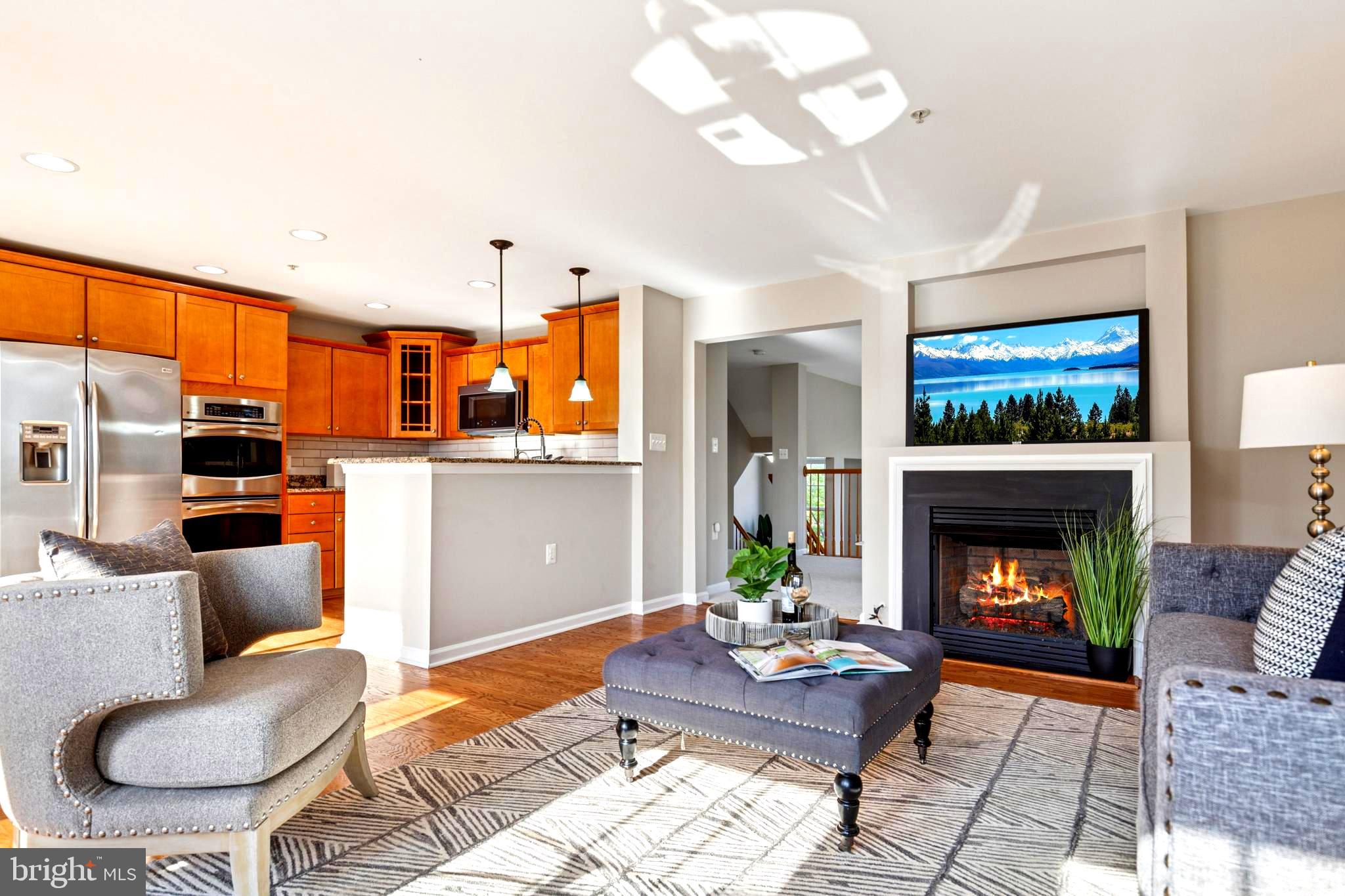 CENTREVILLE CROSSING - Residential