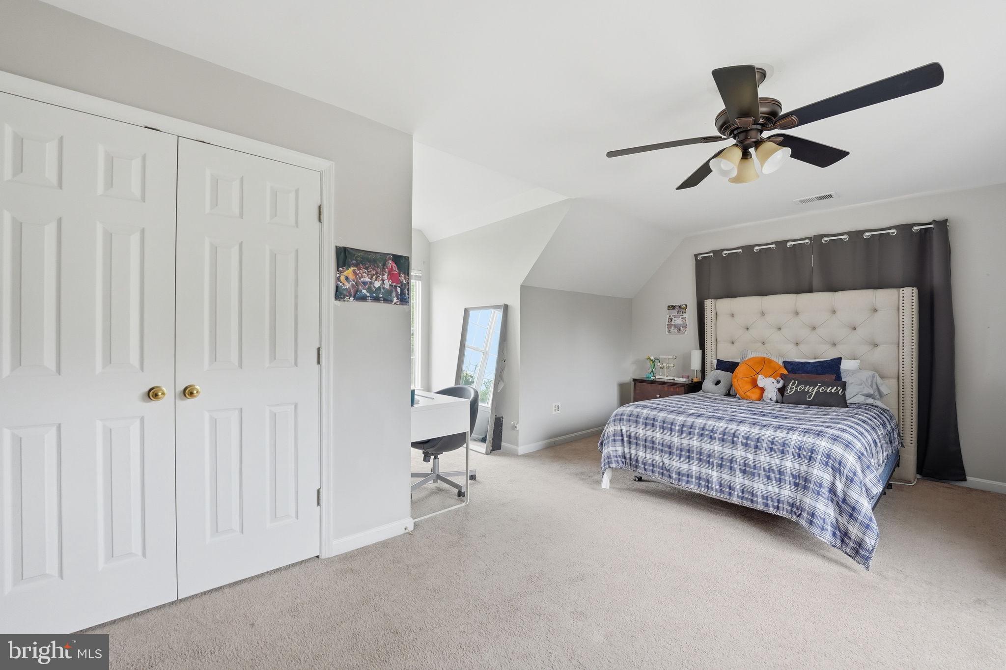 HIGHGROVE ESTATES - Residential