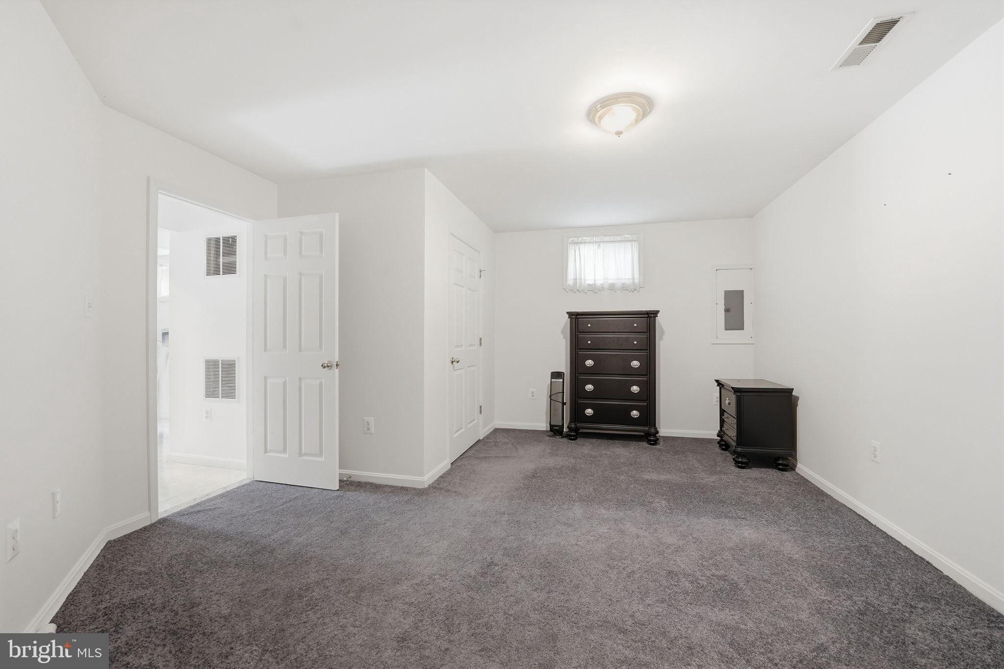 HIGHGROVE ESTATES - Residential