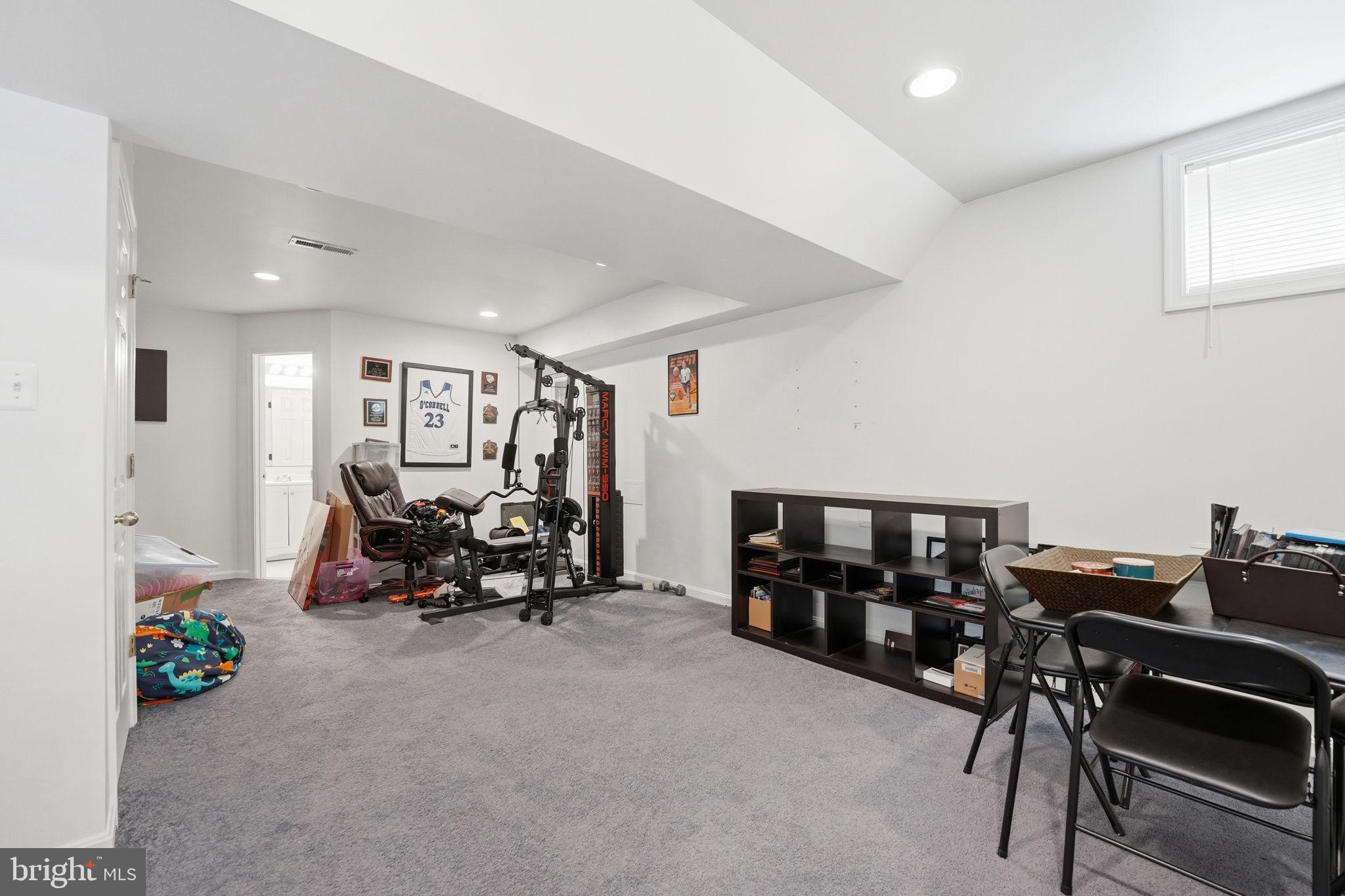 HIGHGROVE ESTATES - Residential