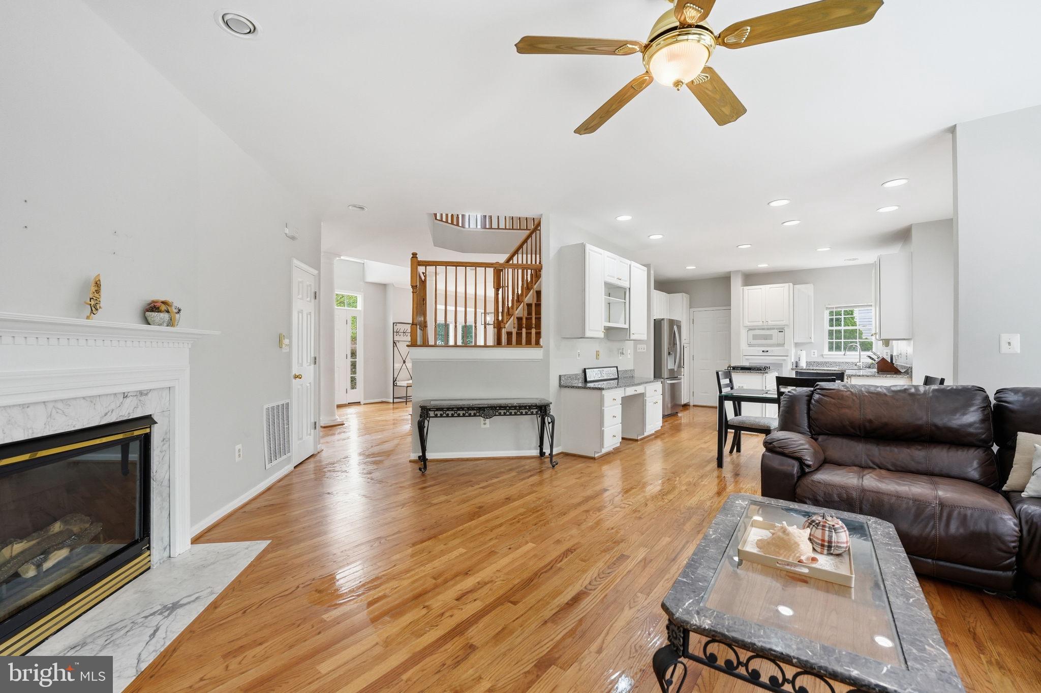 HIGHGROVE ESTATES - Residential
