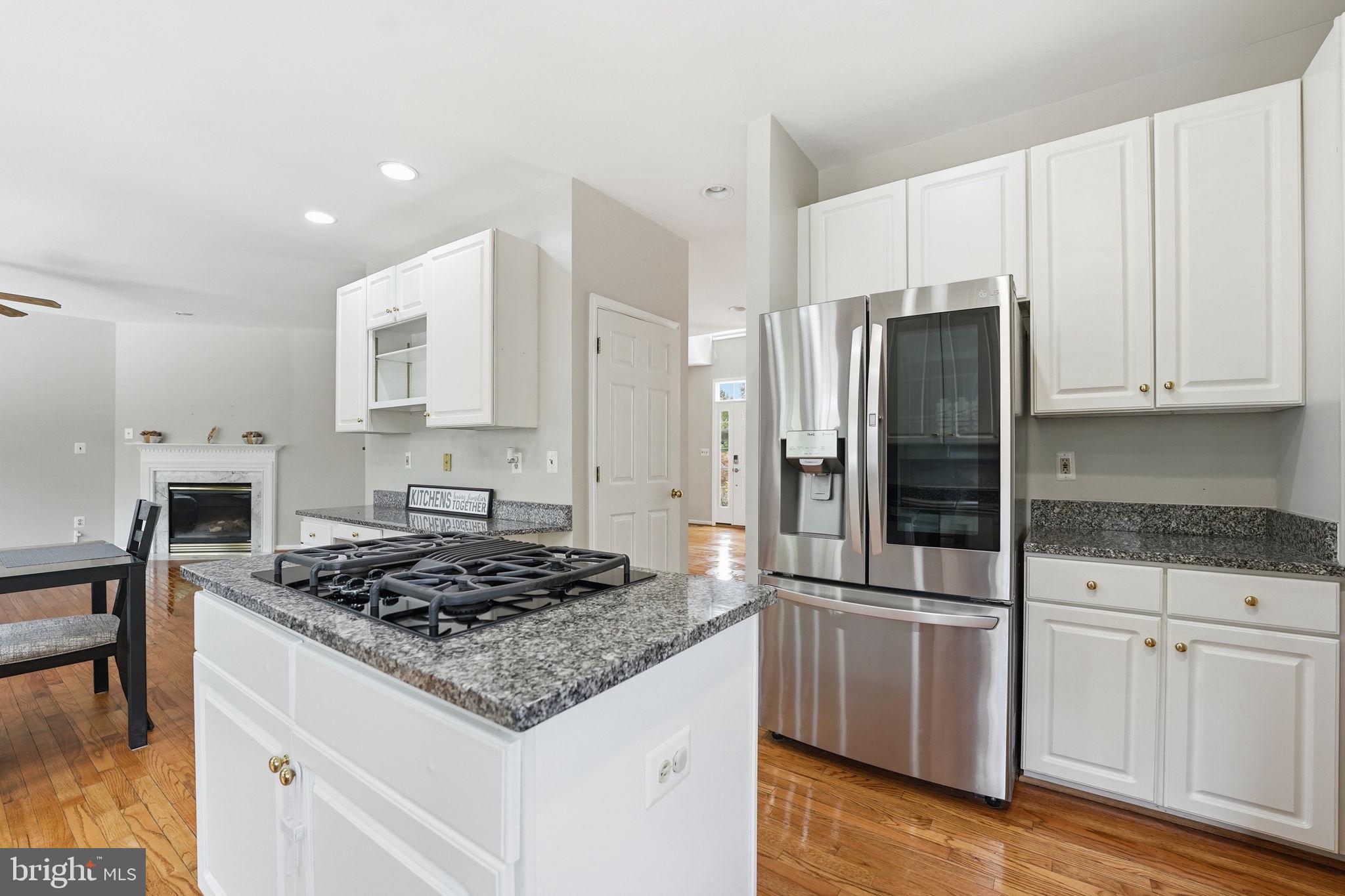 HIGHGROVE ESTATES - Residential
