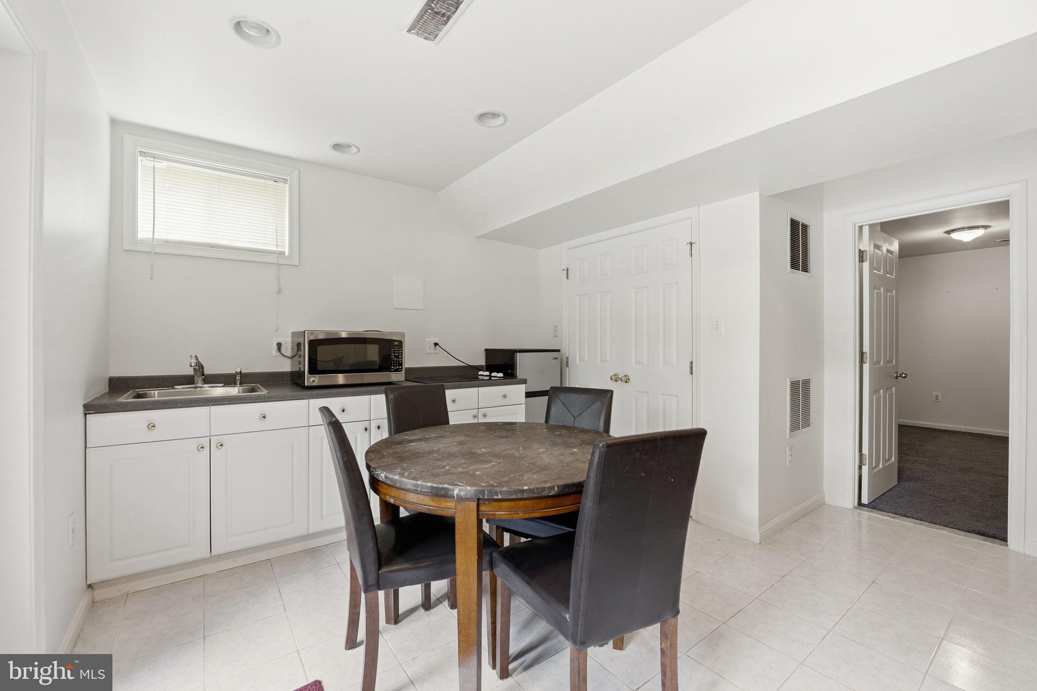 HIGHGROVE ESTATES - Residential