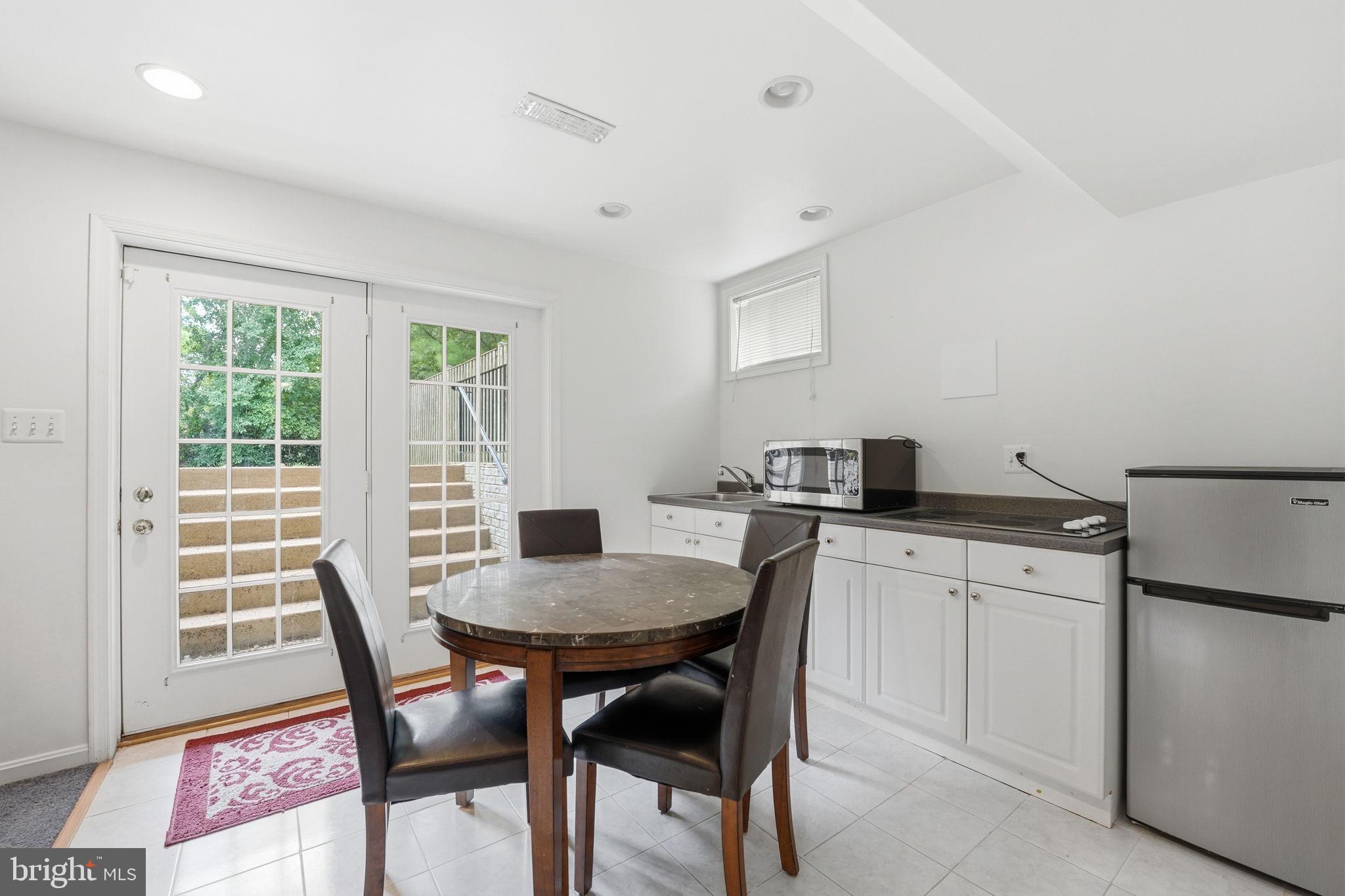 HIGHGROVE ESTATES - Residential