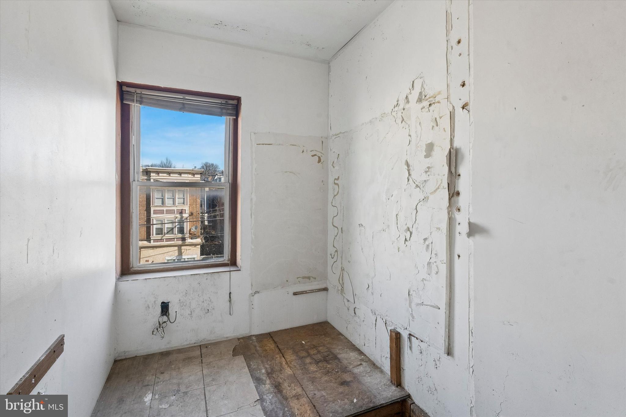 PARKSIDE - Residential Income