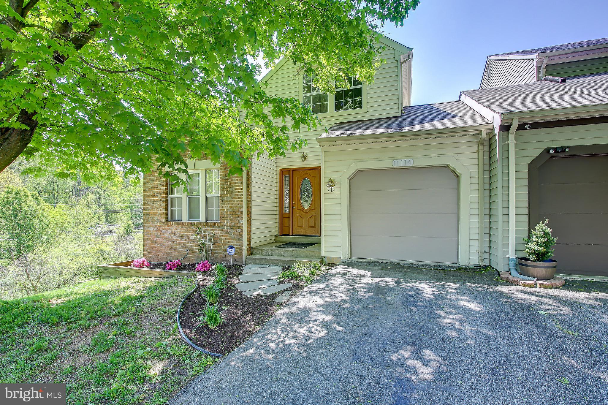 Beautiful end unit townhome in Germantown! This home is move-in ready and situated on a lush lot backing to conservation area. The property features 3 Bedrooms with 2 Full and 2 Half Baths with an attached garage. Fresh paint and new carpet throughout. The main level features a spacious open concept living and dining room with vaulted ceilings. Gleaming hardwood floors through the dining and kitchen. The eat-in kitchen features upgraded granite counters and stainless steel appliances with direct access to the huge back deck. The upper level features a sunny master bedroom with double closets, vaulted ceiling, and ensuite bath including a beautiful tile shower. The lower level is fully finished with half bath and a potential 4th bedroom. It also has a large laundry room and rec space with walk-out to the backyard. Conveniently located within minutes to shopping, restaurants, parks, and schools. Close to I-270, Rt. 355, and public transit. Don't forget to check out the virtual tour of this home from the comfort of your own by visiting https://www.realtourinc.com/tours/1025303?t=mris.