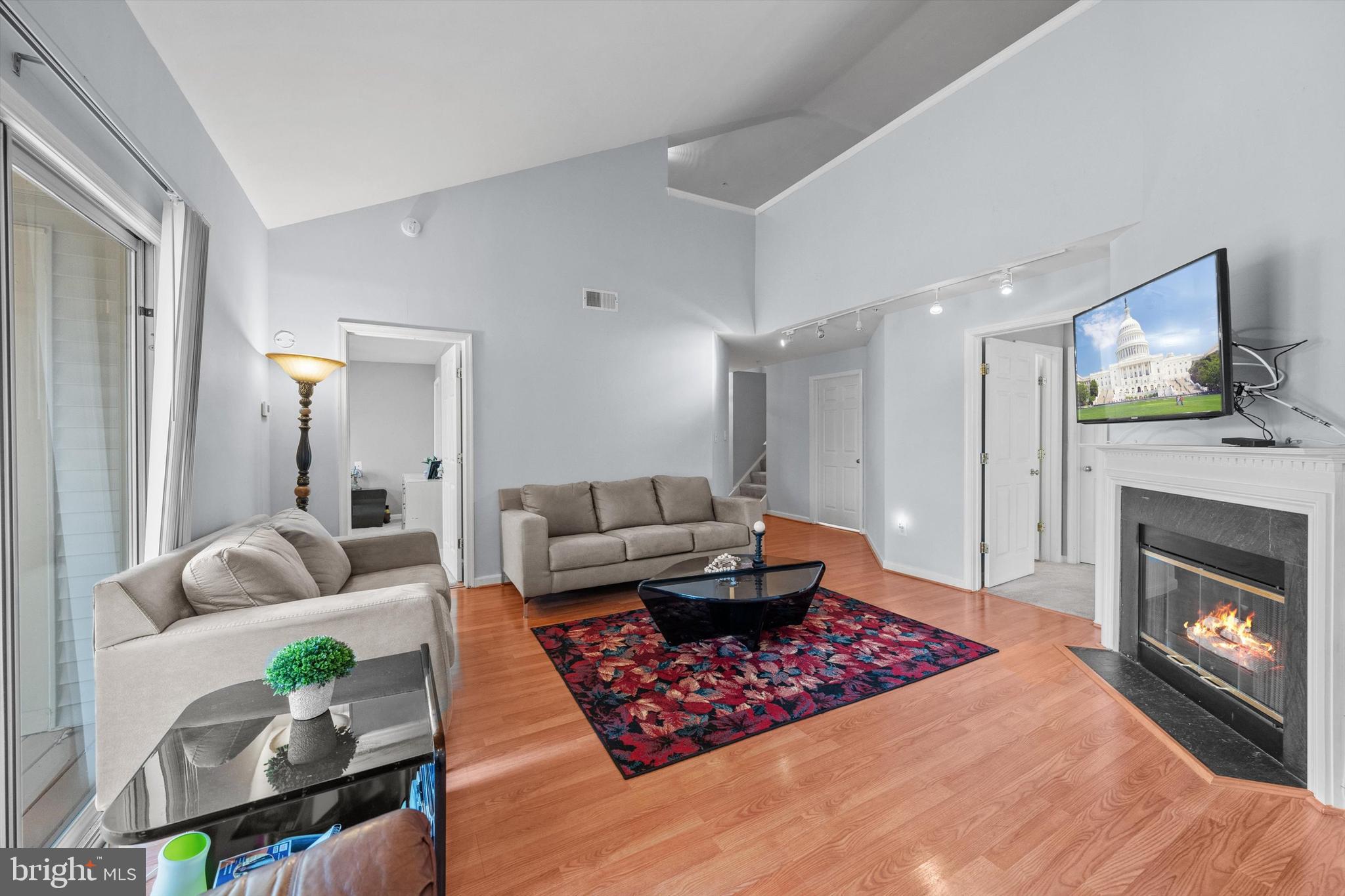 ETON PLACE - Residential