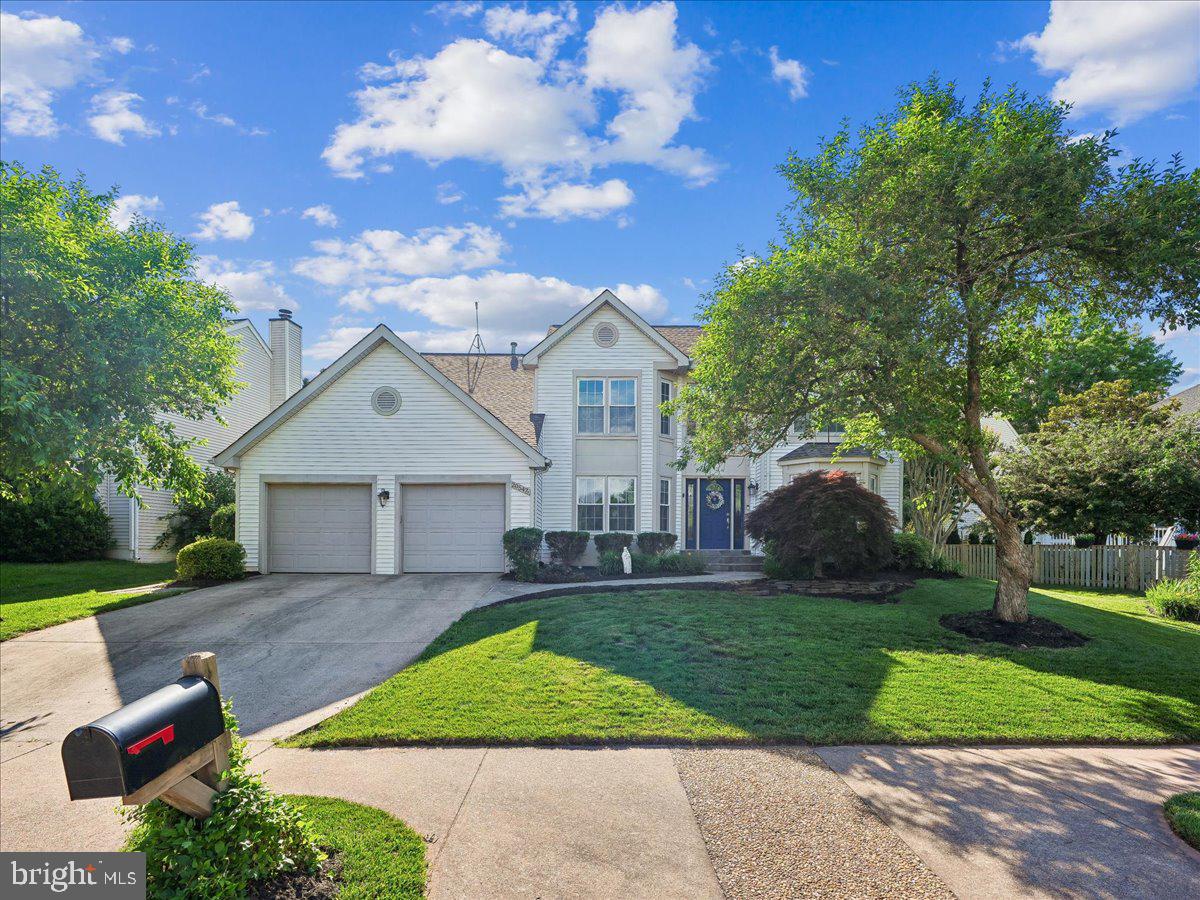 ASHBURN VILLAGE - Residential