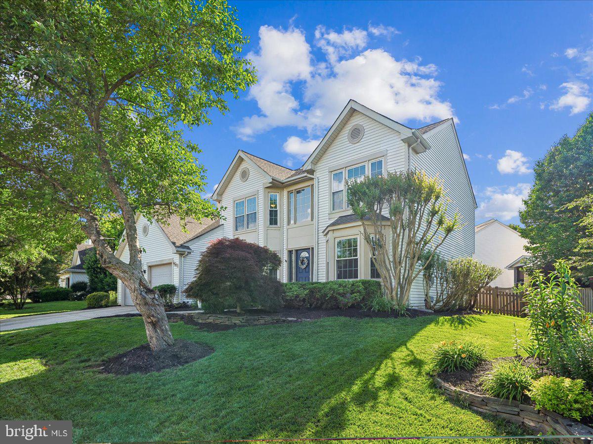 ASHBURN VILLAGE - Residential