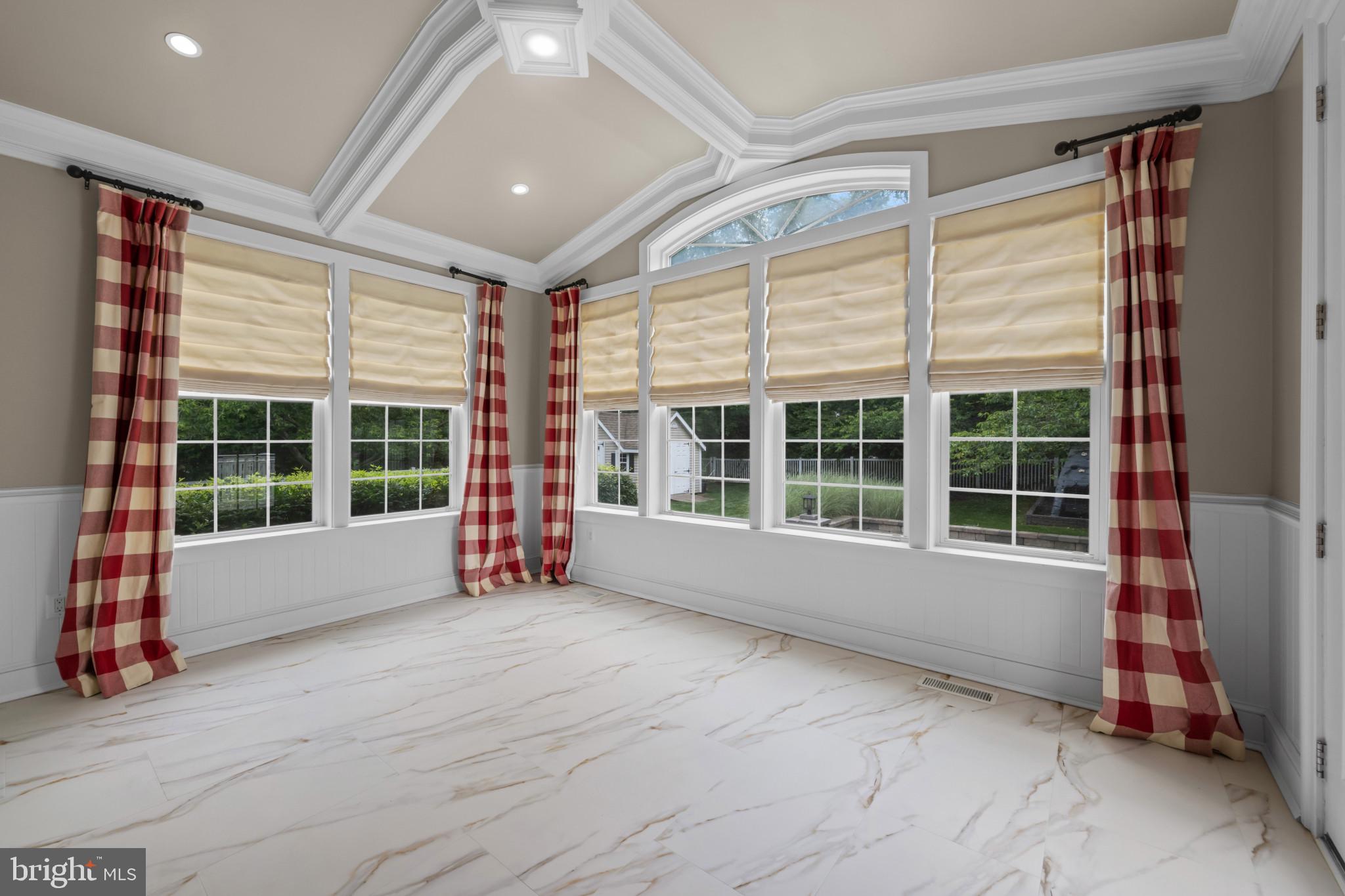 FIELDSTONE - Residential