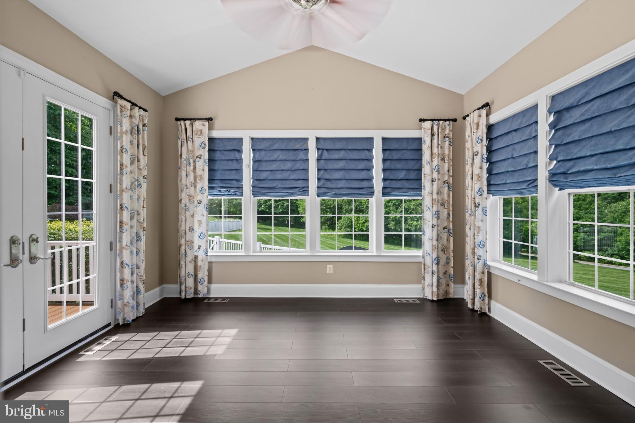 FIELDSTONE - Residential