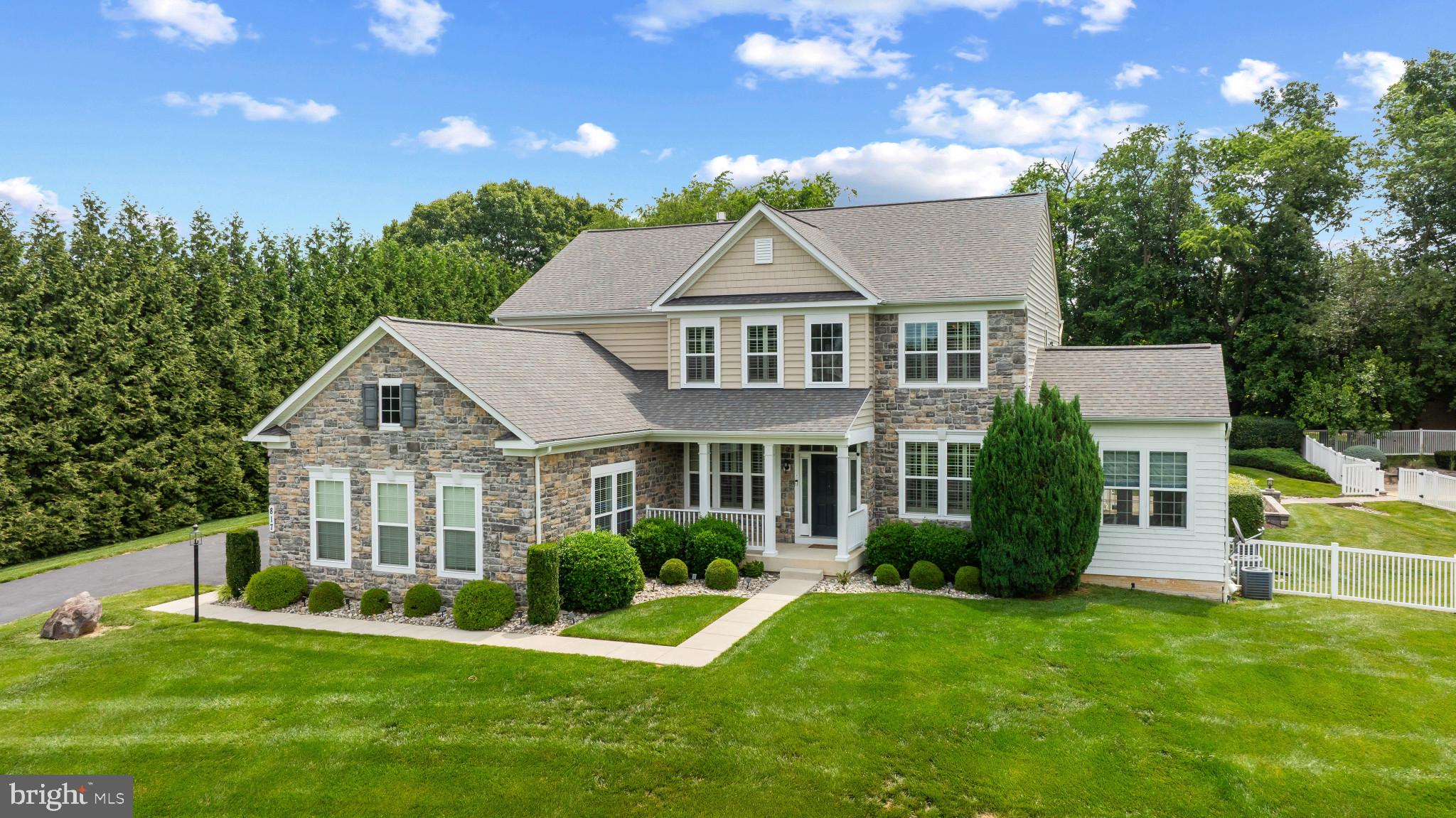 FIELDSTONE - Residential