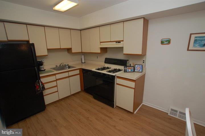 HAMPTON CROSSING - Residential