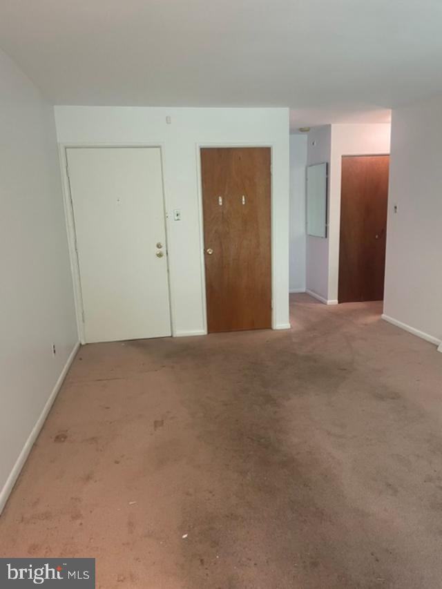 HAMPTON CROSSING - Residential