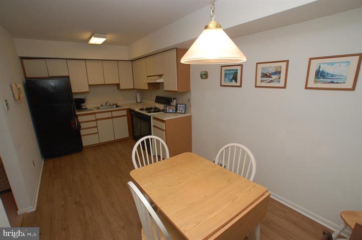 HAMPTON CROSSING - Residential