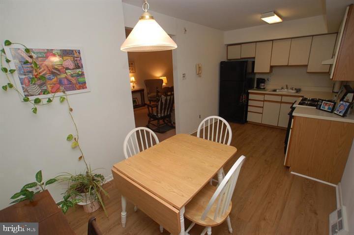 HAMPTON CROSSING - Residential